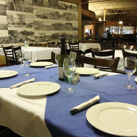 Snowy Mountains Resort And Function Centre Adaminaby Buitenkant foto