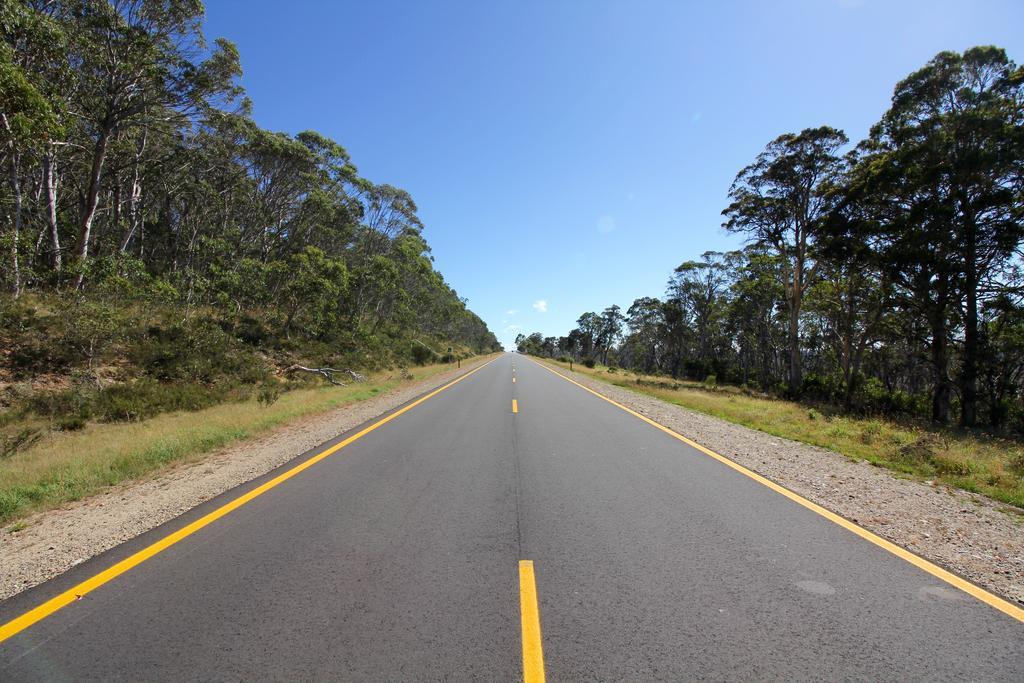 Snowy Mountains Resort And Function Centre Adaminaby Buitenkant foto